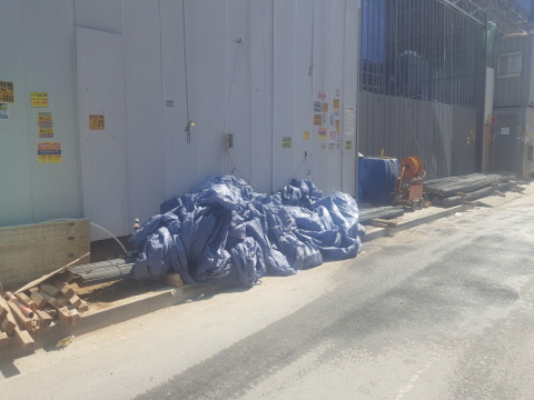 사본 -BandPhoto_2019_05_03_23_43_23 (1).jpg