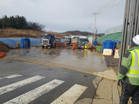 사본 -BandPhoto_2019_05_31_16_13_49 (1).jpg